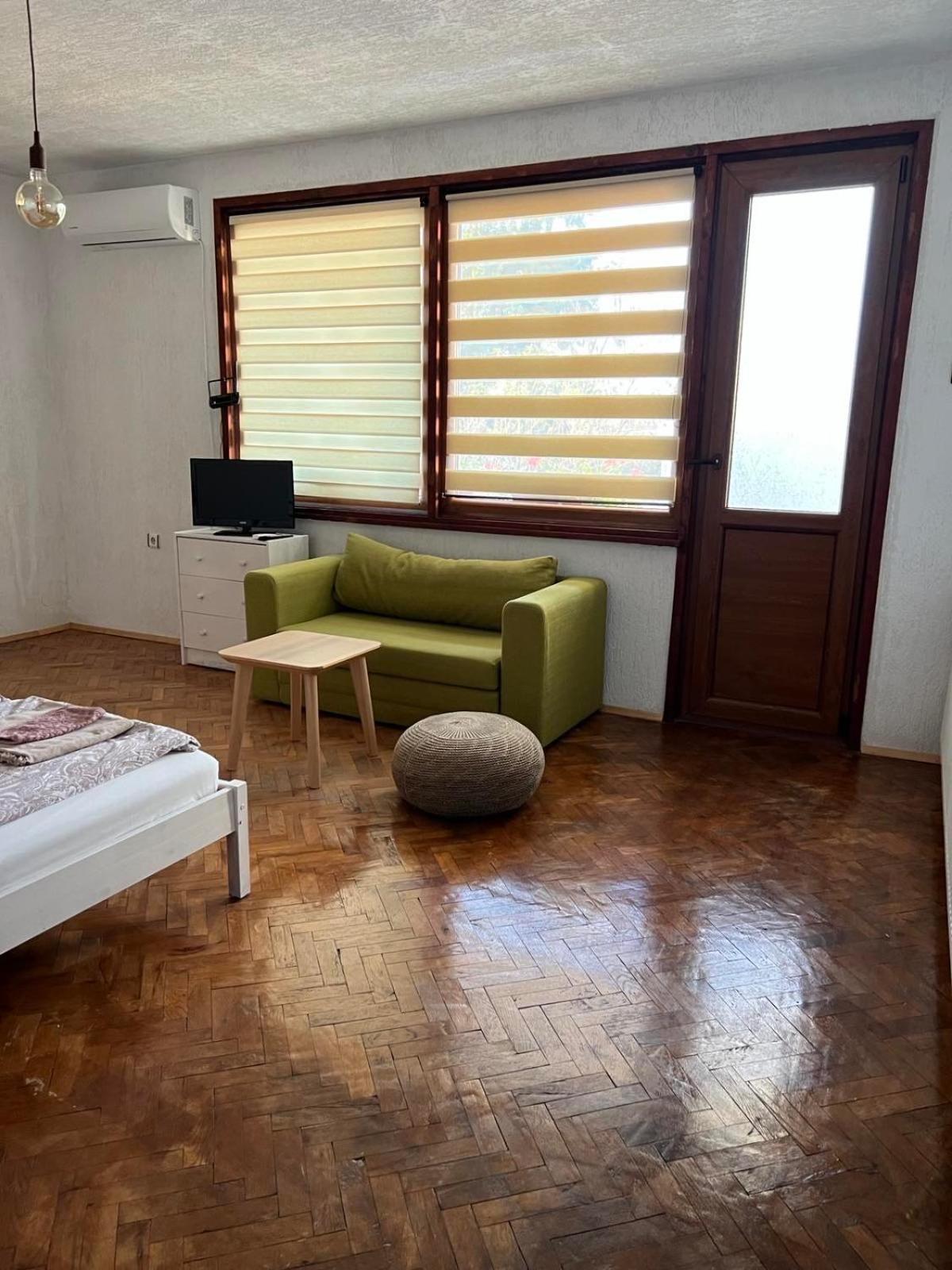 White Guest House 2 卡尔洛沃 外观 照片