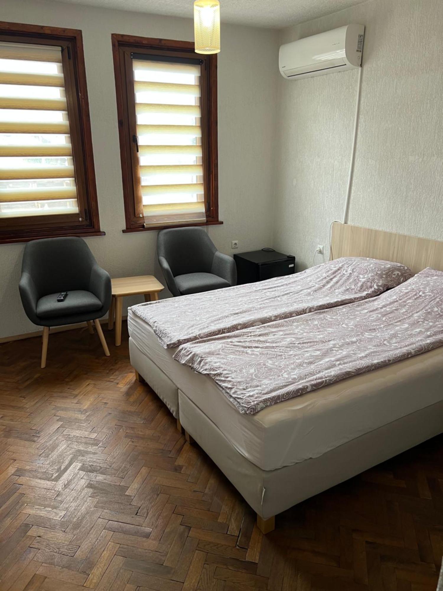 White Guest House 2 卡尔洛沃 外观 照片